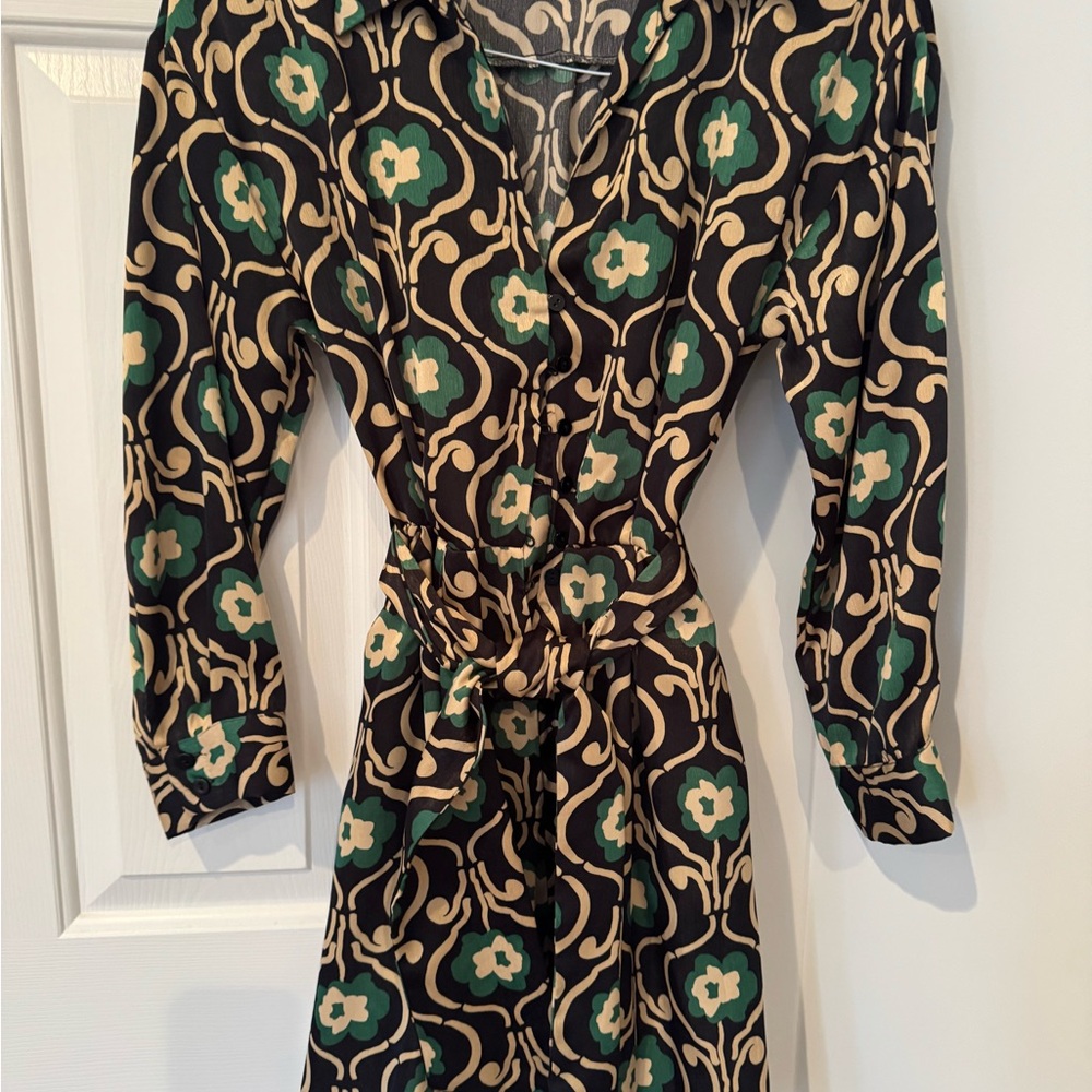 Black & Green Patterned Long Sleeve Dress